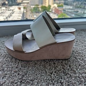 Chinese laundry nude and white wedge